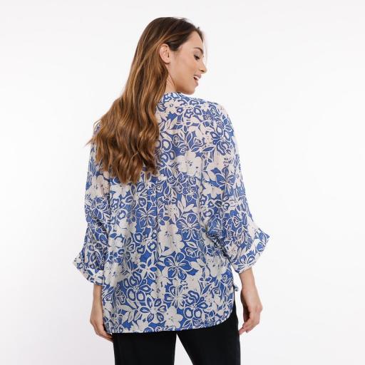 Blusa flor azul [2]