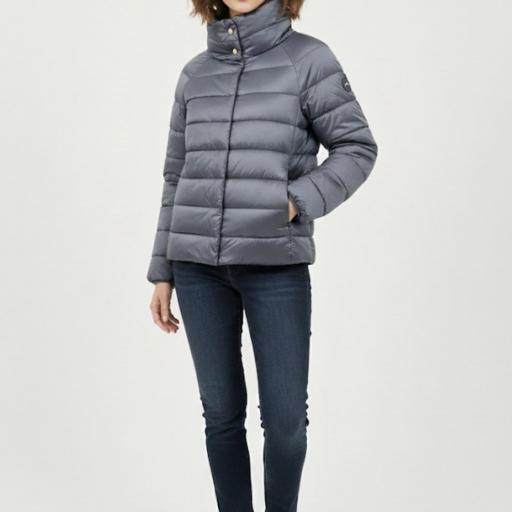 Plumífero Cosmopolitan  [0]