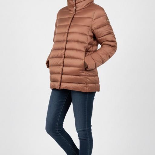 Plumífero Cosmopolitan Largo [3]