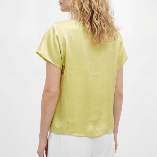 Blusa Satén [3]