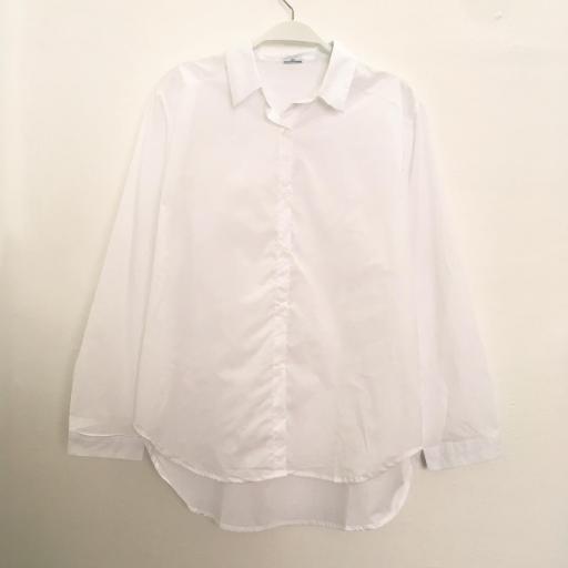 Camisa blanca [1]