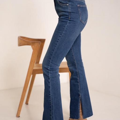 Jean Flare [2]