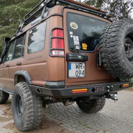 PARGOLPES TRASERO LARGO DISCOVERY 2 CON LED (HYENA 4X4) [0]
