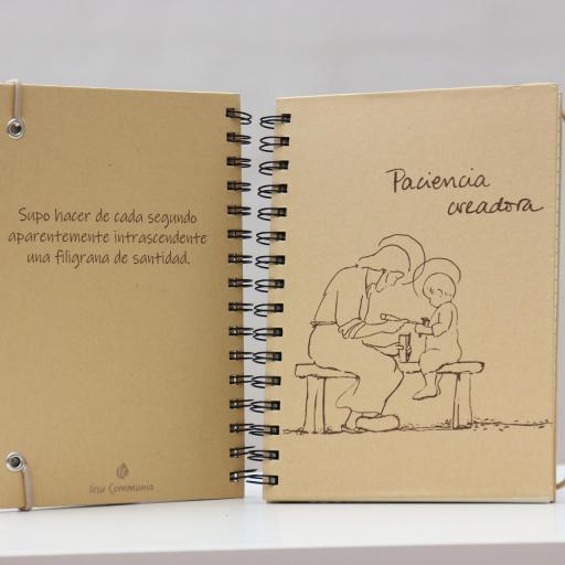 Paciencia creadora | Cuaderno kraf goma