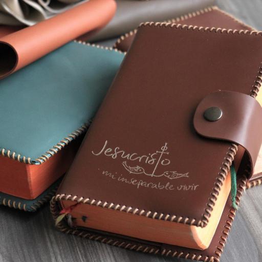 Funda de Biblia grabada | Jesucristo mi inseparable vivir BIB001 [2]