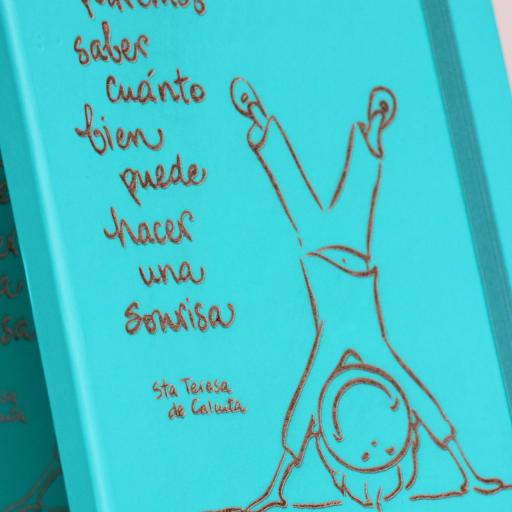 Nunca sabremos cuánto bien...  | Cuaderno color [1]