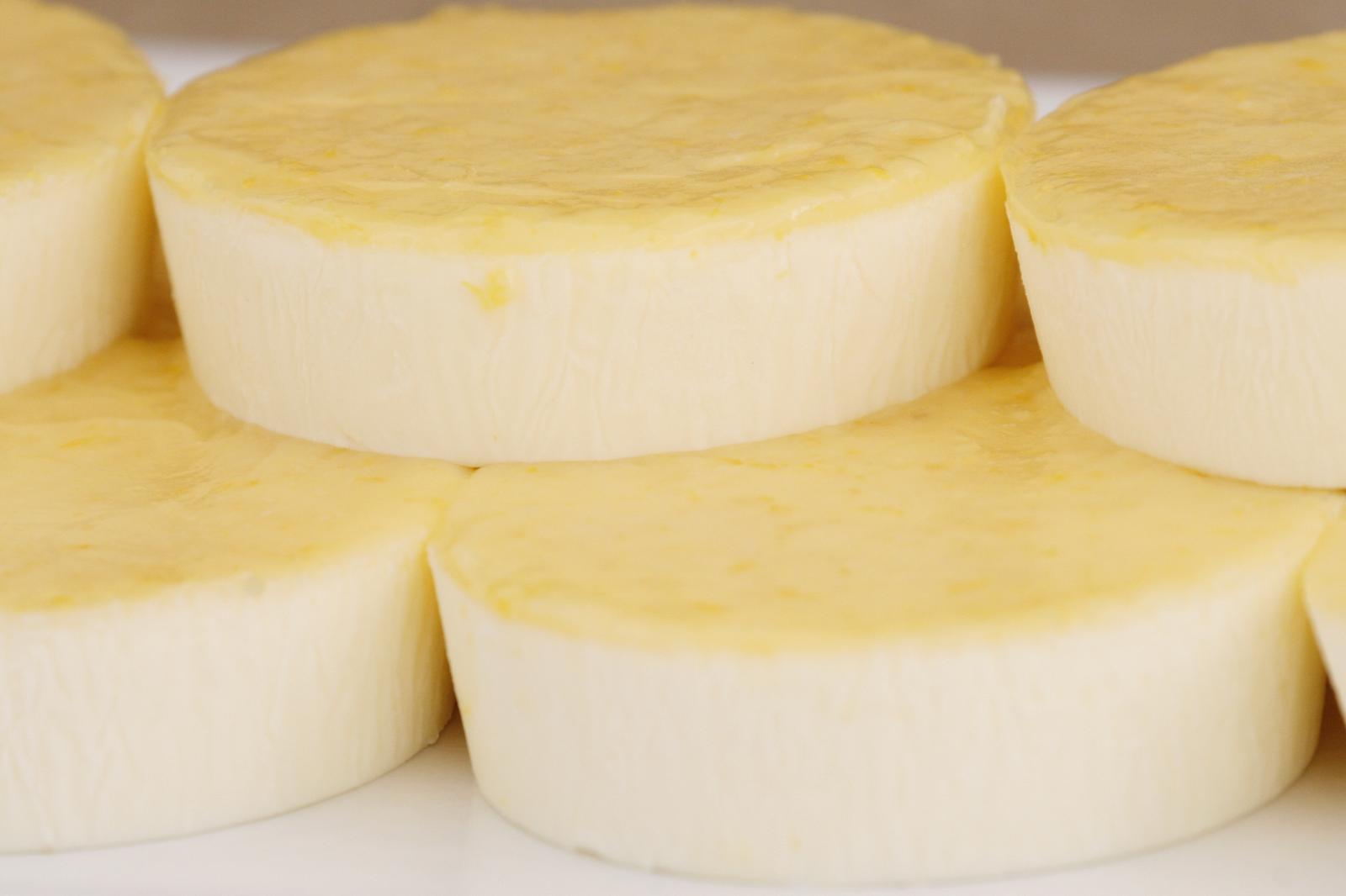 Tartaletas de queso con limón