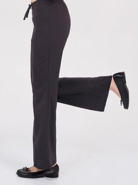 Pantalón negro elástico acampanado [1]