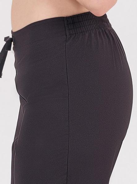 Pantalón negro elástico acampanado [3]