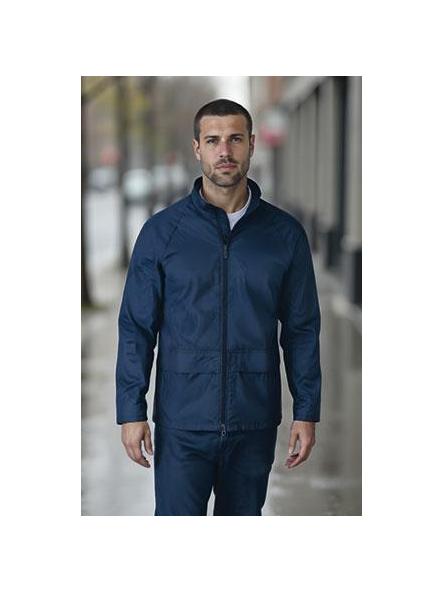 Chaqueta impermeable con capucha 