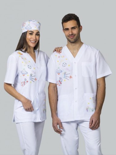 Casaca sanitaria con dibujos astronautas