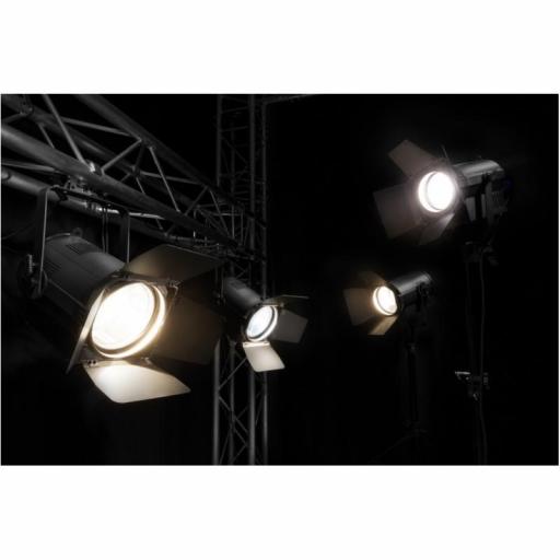 beamZ Pro Btf200Z Foco Fresnel Led Cob 200W Blanco Cálido Zoom [4]