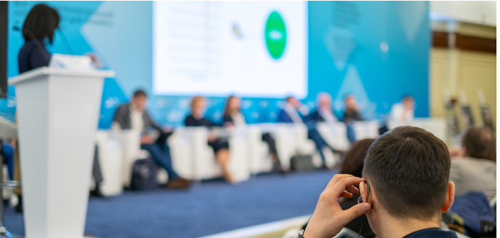 Sistemas de conferencia y Visitas Guiadas