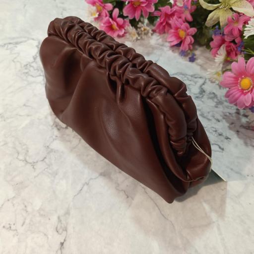 Cartera Castanha [0]