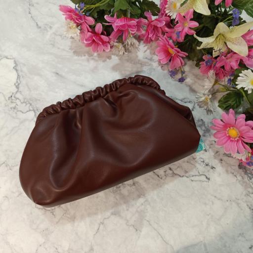 Cartera Castanha [1]