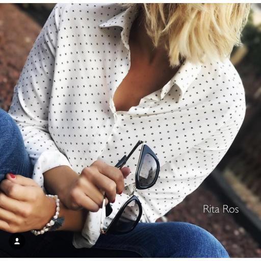 Blusa Blanca Detalles Negros (Ref.1080-B)