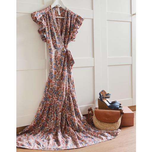 The Perfect Dress 2 (Ref.3299)