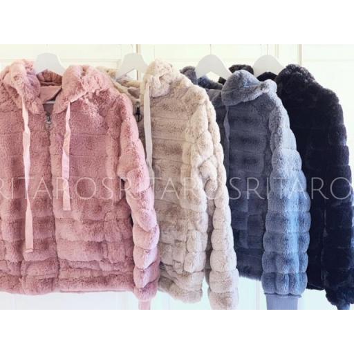 Abrigo Clara (Ref. 1845)