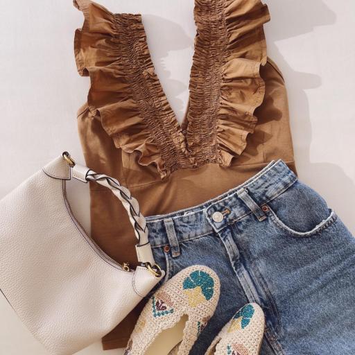 Top Celia (Ref.6877) [1]