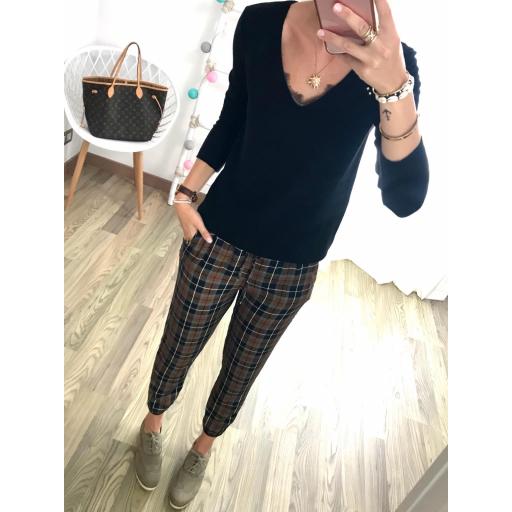 Pantalón cuadros  (Ref. 1657) [1]