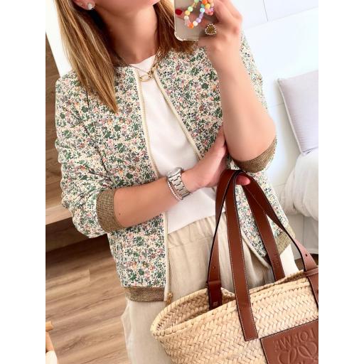 Bomber Flowers in Green (Ref.5574) [1]