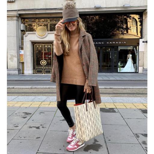 Abrigo Camel Cuadros (Ref. 1817)