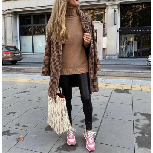 Abrigo Camel Cuadros (Ref. 1817) [1]