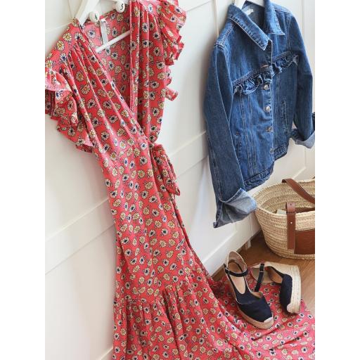 The Perfect Dress (Ref.3284) [1]