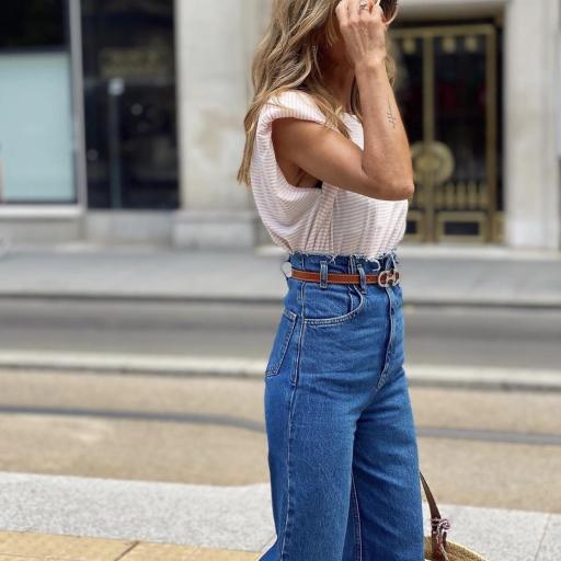 Camiseta Hombreras Oversize ( Ref.4038) [2]