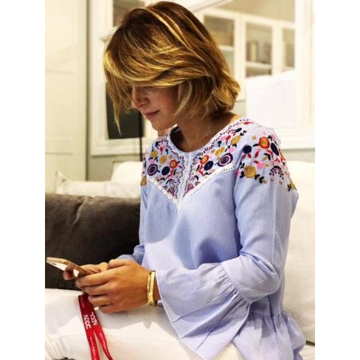 Blusa Milrayas Bordada (Ref. 1026)