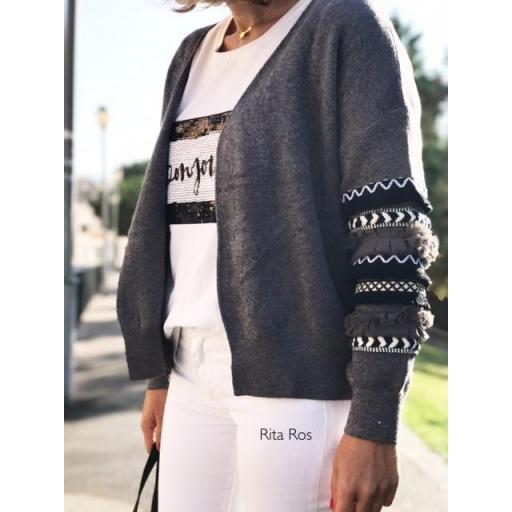 Chaqueta Manga Bordada (Ref. 1069) [3]