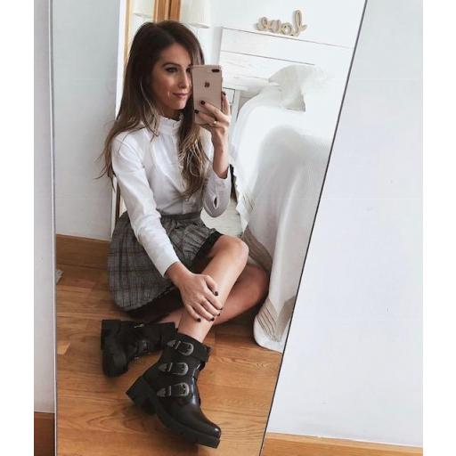 Falda Mini Plisada (Ref. 1801) [2]