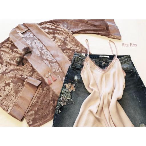 Pantalón Vaquero Flores Bordadas (Ref. 1021)