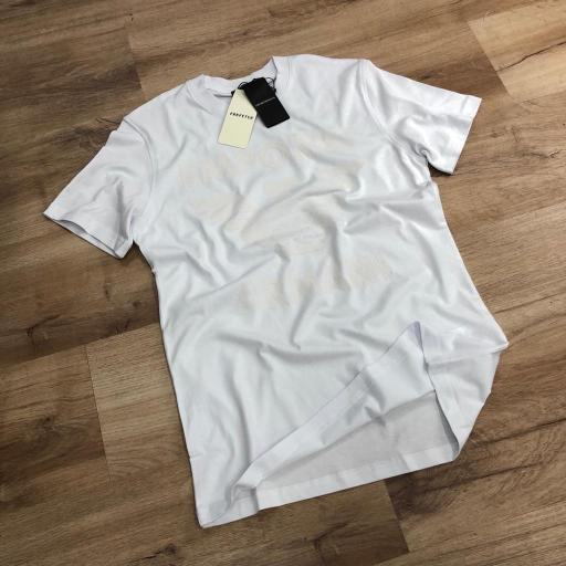 Camiseta Blanca EA. E