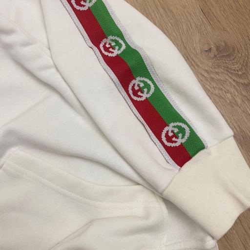 Sudadera GCC blanca con capucha/ franjas con logo. MO [1]