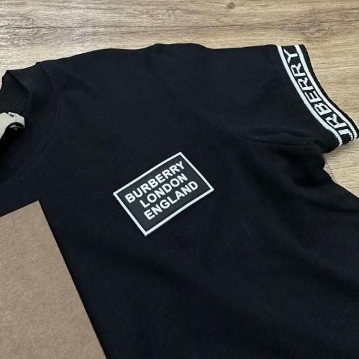 Camiseta BRB London/ Negra bordada [1]