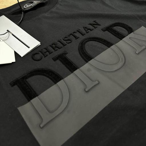 Camiseta DR/ negra estampada. MO [1]