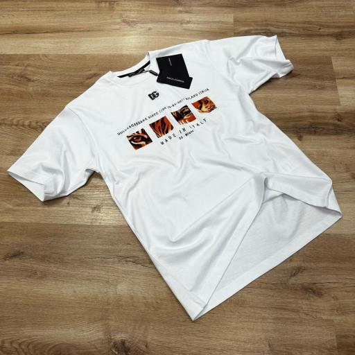 Camiseta GD 018/ color blanco/ estampado tigre logotipo plastico/ oversize [0]