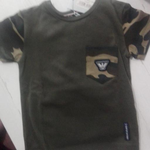 Camiseta EA  niño verde militar. [1]