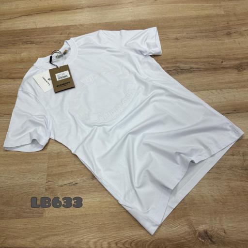 Camiseta BRB / blanca bordada