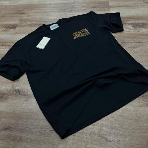 Camiseta Gcc 033/ Negra/ Logo bordado/ Oversize. E