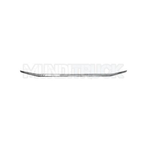 LISTON INFERIOR CROMADO DE LA REJILLA FRONTAL SUPERIOR VOLVO FH5 2021