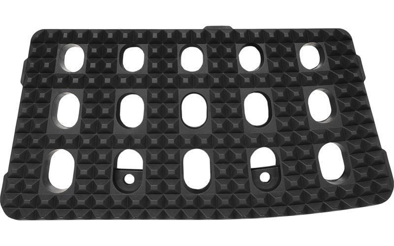 REJILLA ESTRIBO SUPERIOR DCHO. IVECO EUROCARGO