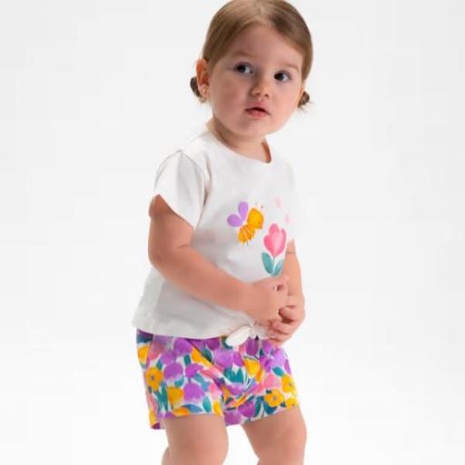 Conjunto short y  2 camisetas para bebé [0]