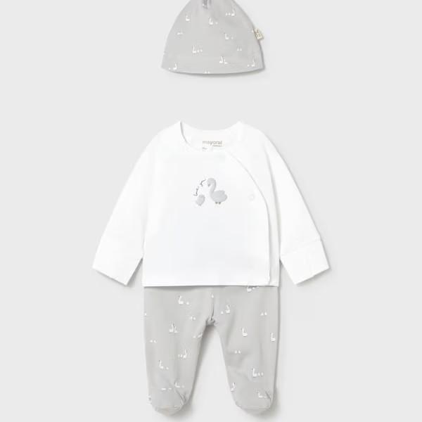 Conjunto polaina camiseta gorro patitos recién nacido