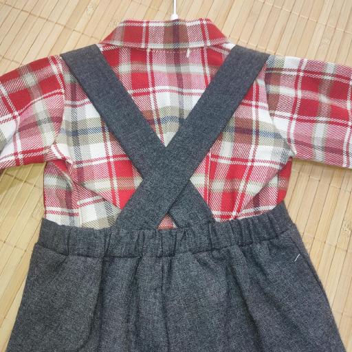 Conjunto camisa cuadros y corto con tirantes [2]