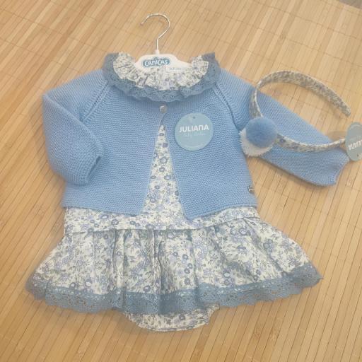 Conjunto rebeca camisa y falda flores