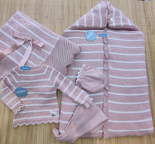 Saco bebé punto bicolor con pompón Juliana