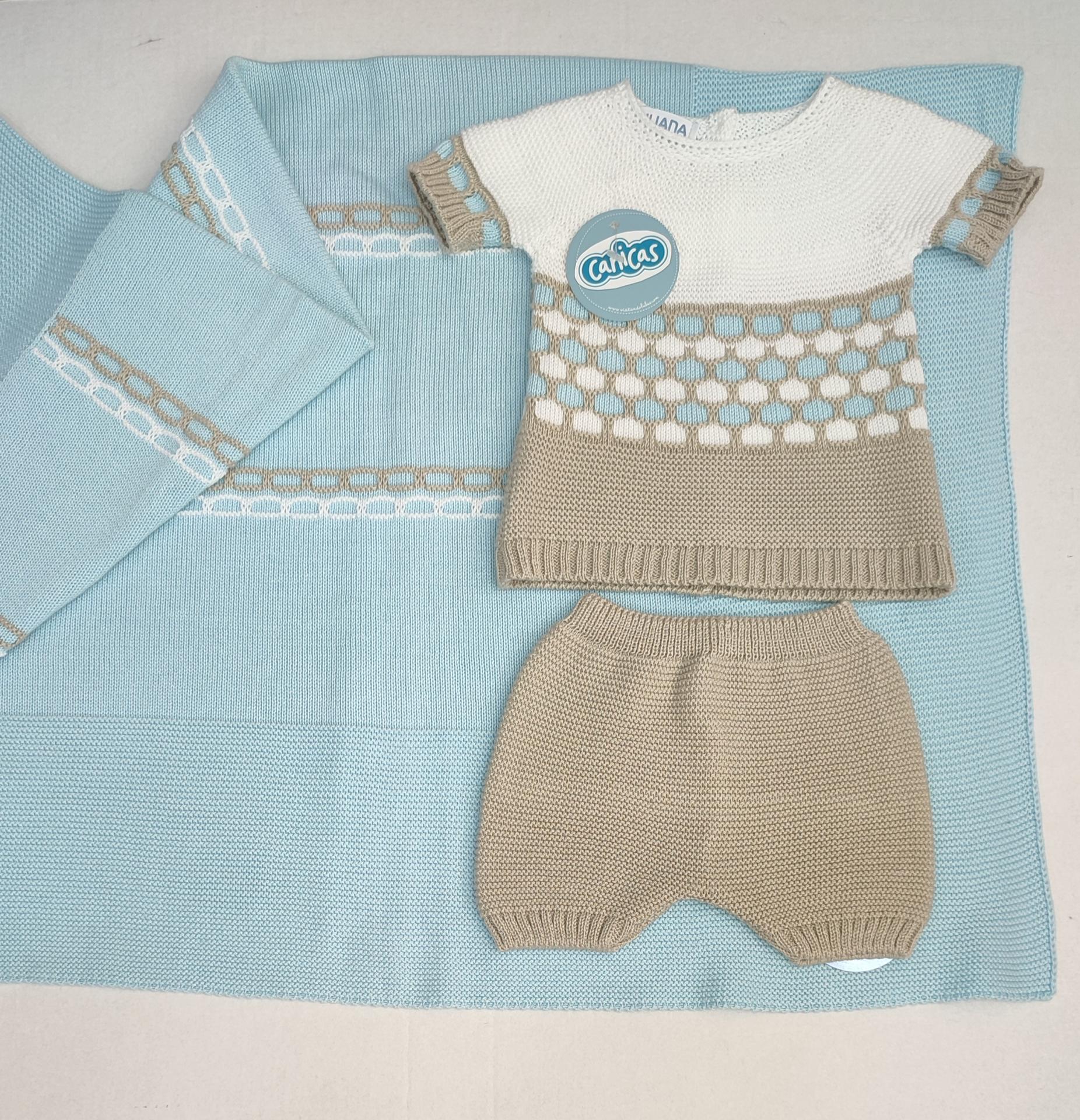 Conjunto bolero bolero y pantalón corto hilo tricolor