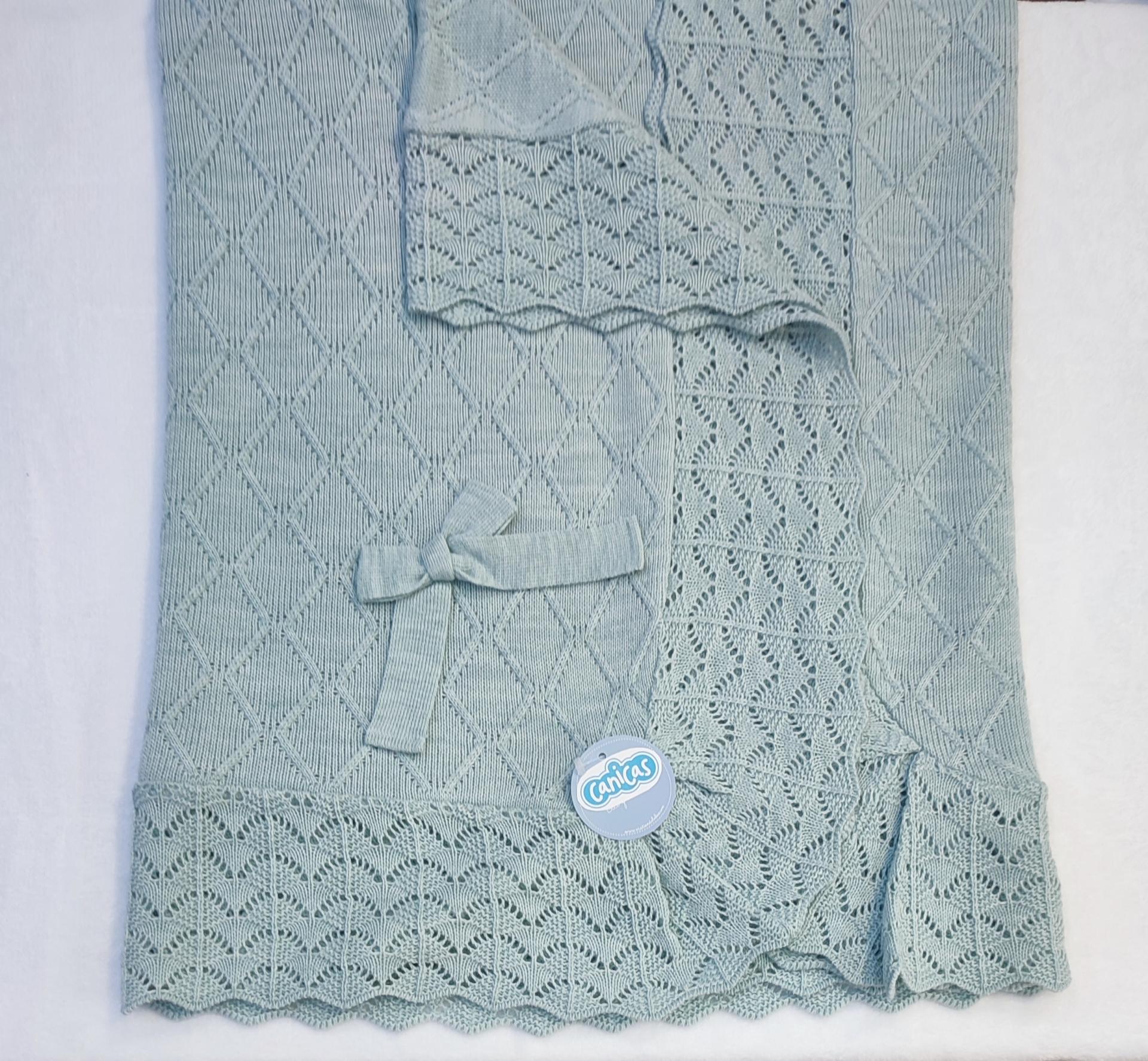 Toquilla rombos con volante invierno